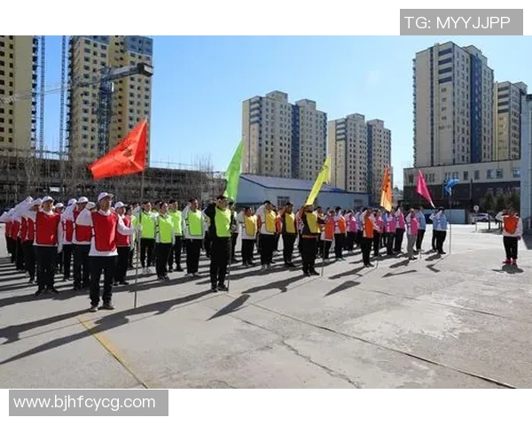 库尔勒女足球星成长历程与拼搏精神展现新时代女性力量